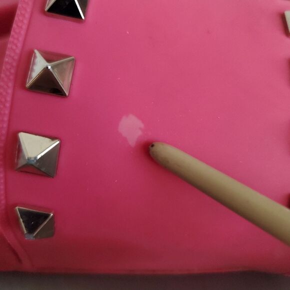 Valentino Garavani Rockstud Pool Slide Sandals Fuschia Pink Gold Stud 39 US 9 - Picture 11 of 13